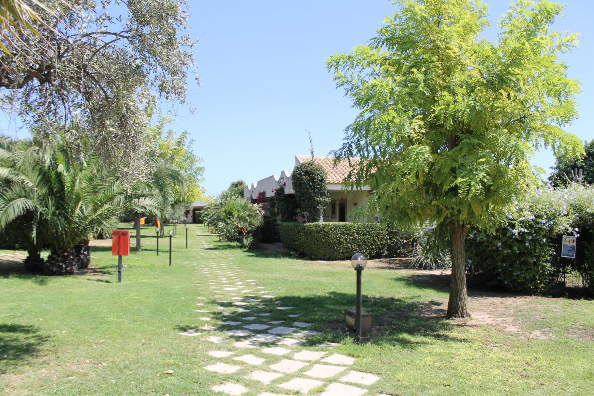 Valle Di Mare Country Resort Fontane Bianche Quarto foto